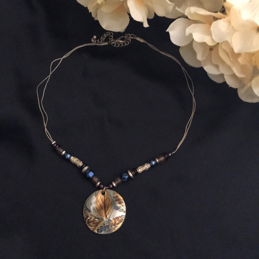 Leaf necklace